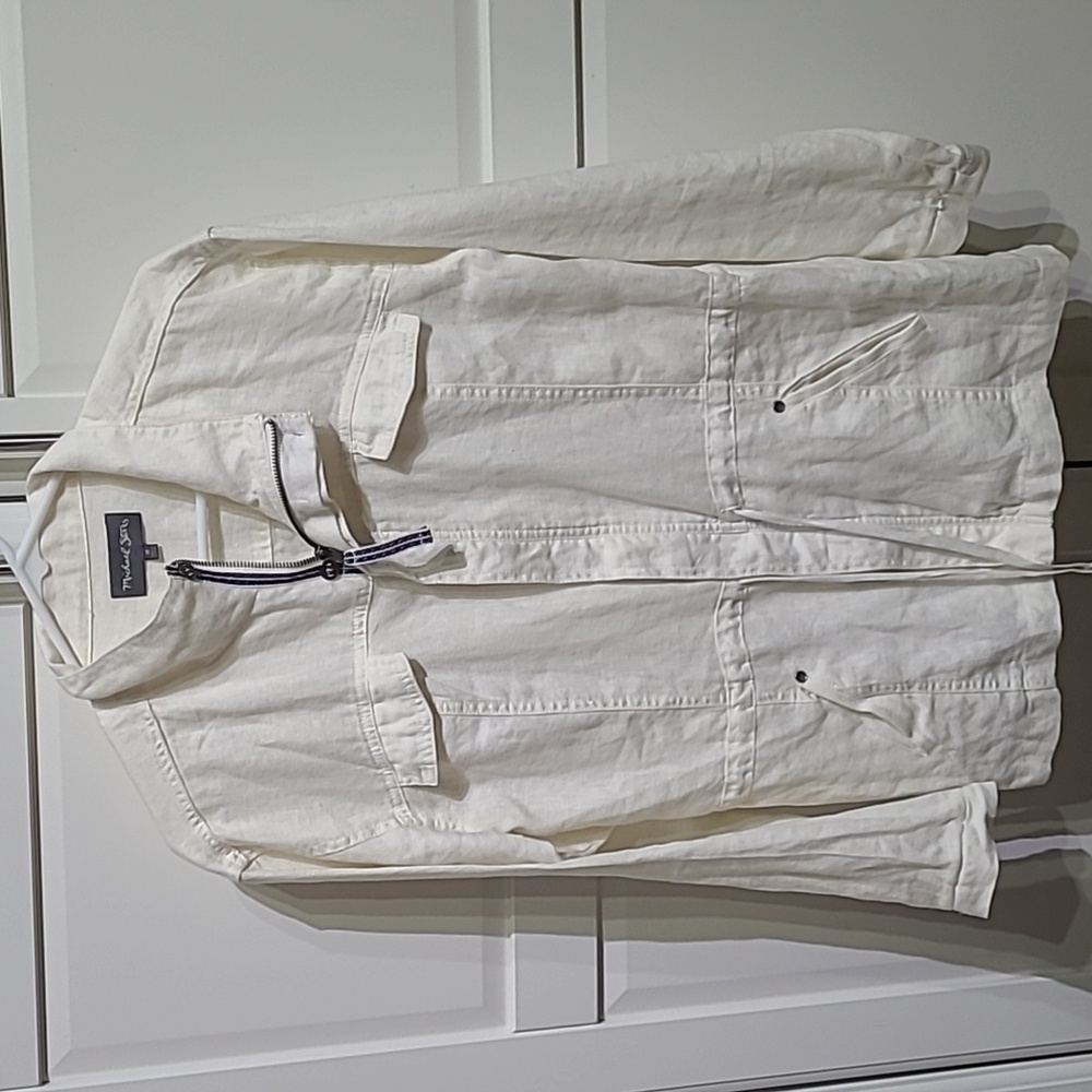 Michael Stars Women's white long sleeves Drawstring Large used great condition.
